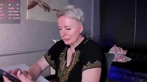 Snapshot of nika_smit chatting on 06-26-26, 09:03 Nika online show from 06-26-26, 09:03
