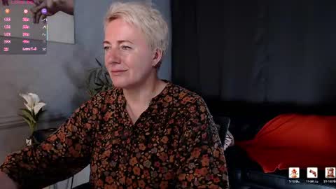 Snapshot of nika_smit chatting on 08-01-26, 05:29 Nika online show from 08-01-26, 05:29