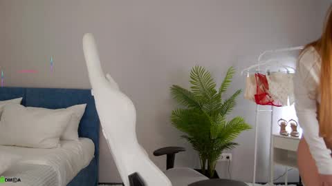 Nika online show from 04-01-26, 06:03