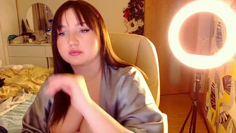 Snapshot of nikaking22 chatting on 01-08-25, 12:28 nikaking22 online show from 01-08-25, 12:28