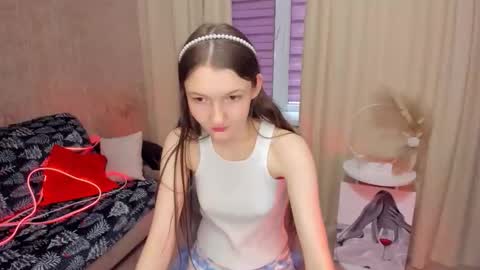 Snapshot of nikalure chatting on 12-21-25, 10:44 nikalure online show from 12-21-25, 10:44