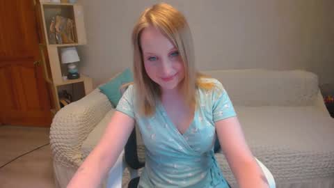 Snapshot of nikarocks chatting on 02-01-25, 06:29 nikarocks online show from 02-01-25, 06:29