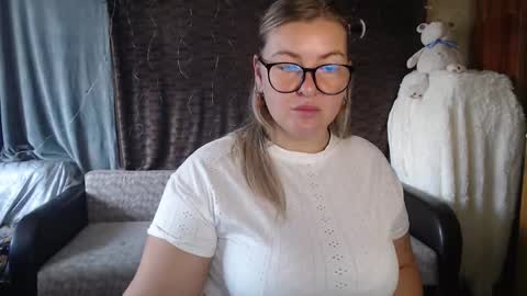 Nika online show from 10-07-25, 06:10