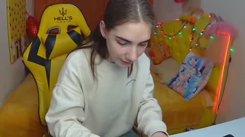 nikastarkk online show from 03-12-25, 07:17