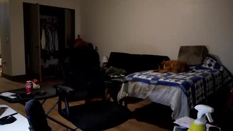 Nike Jude online show from 11-23-25, 08:03