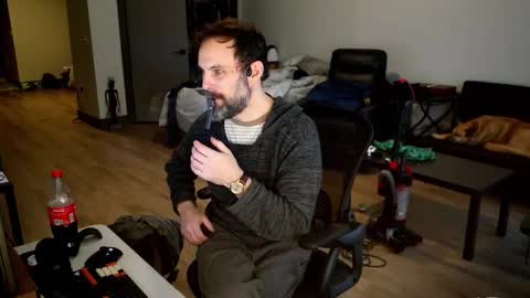 Nike Jude online show from 12-20-25, 07:43