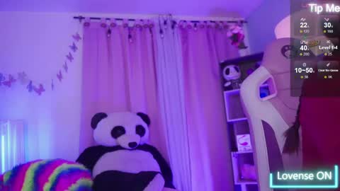 Snapshot of nikerly_hot chatting on 05-04-26, 12:23 NIKERLY online show from 05-04-26, 12:23
