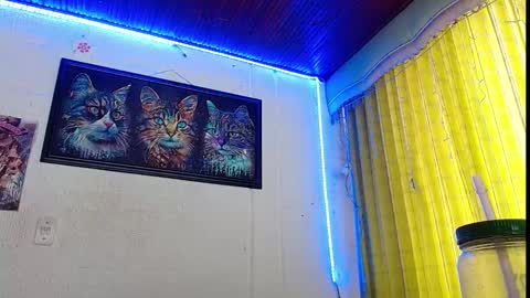 Snapshot of niki_1998 chatting on 02-10-25, 07:38 Natalia online show from 02-10-25, 07:38