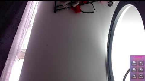 Snapshot of niki_1998 chatting on 06-18-26, 07:51 Natalia online show from 06-18-26, 07:51