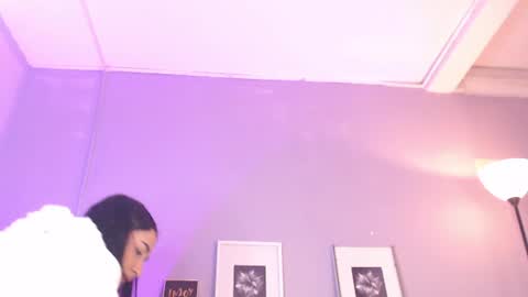 Snapshot of nikibrice chatting on 06-22-26, 01:51 online show from 06-22-26, 01:51