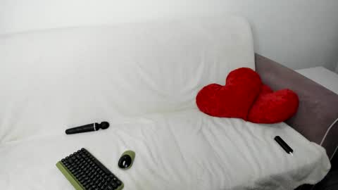 Veronika online show from 02-15-25, 06:12