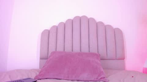 NIkki Angel online show from 03-05-25, 07:27