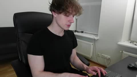 nikki online show from 03-19-26, 09:30