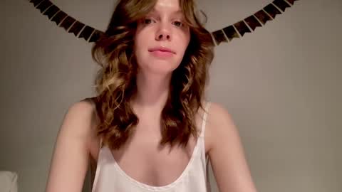 Snapshot of nikki_mi chatting on 01-25-25, 01:19 Nikki online show from 01-25-25, 01:19