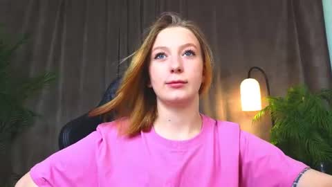 Snapshot of nikkibenz03 chatting on 06-29-26, 10:15 Beatrice online show from 06-29-26, 10:15
