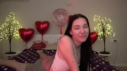 Snapshot of nikkigoldx chatting on 02-15-25, 07:17 Nikki online show from 02-15-25, 07:17