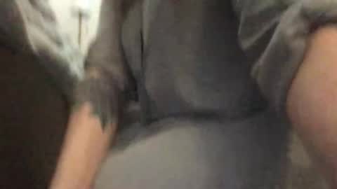 nikkijay5280 online show from 12-22-25, 06:38