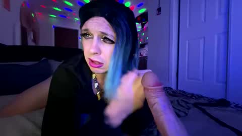 Nikki Neverland online show from 04-15-26, 02:51