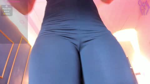     online show from 02-06-25, 02:11