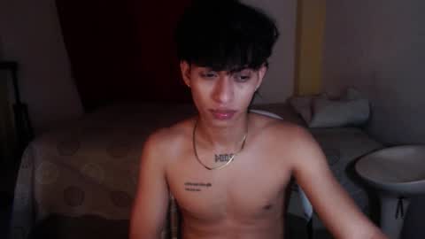 Snapshot of niklaus_wolf chatting on 11-20-25, 02:56 niklaus_wolf online show from 11-20-25, 02:56