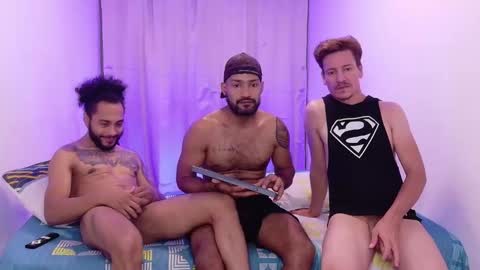 Snapshot of niko_roko chatting on 10-14-25, 02:45 niko_roko online show from 10-14-25, 02:45