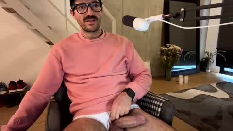 Nikolaj costeer online show from 02-04-25, 08:28