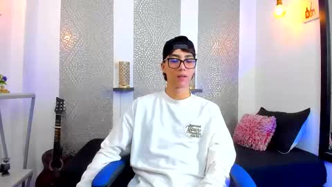    online show from 02-20-25, 04:18