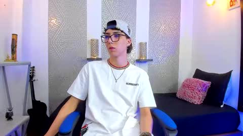    online show from 02-21-25, 04:18