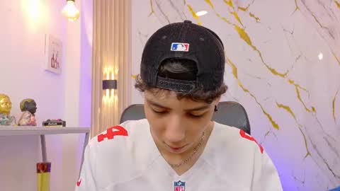 Snapshot of nikolay_gregori chatting on 06-16-26, 04:26 online show from 06-16-26, 04:26