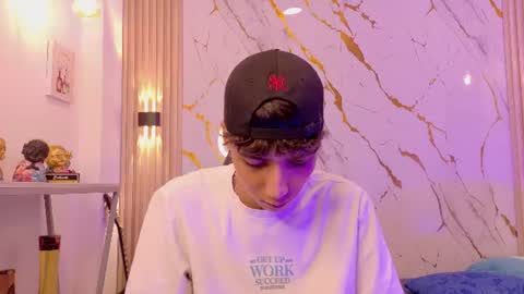 Snapshot of nikolay_gregori chatting on 07-14-26, 04:06 online show from 07-14-26, 04:06