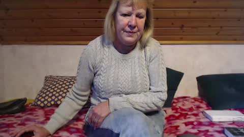 Nikole1 online show from 11-15-25, 10:23