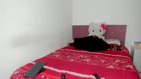 Nikole online show from 02-15-26, 09:19