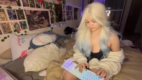 Snapshot of nikoli_naw chatting on 10-11-25, 09:13 nikoli_naw online show from 10-11-25, 09:13