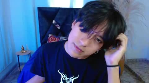 Niko online show from 04-11-26, 02:43