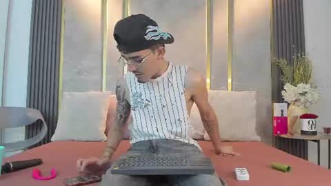 Niko Stone online show from 06-30-26, 02:45