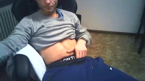 Snapshot of niksdick2121 chatting on 12-07-24, 11:56 niksdick2121 online show from 12-07-24, 11:56