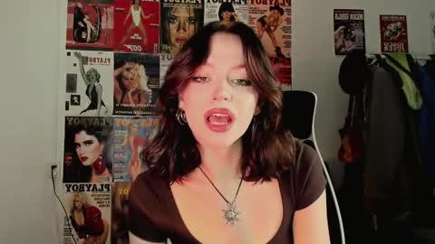 Veronica online show from 12-04-25, 08:56