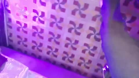 Snapshot of niky_tay chatting on 07-17-26, 12:01 NIKY online show from 07-17-26, 12:01