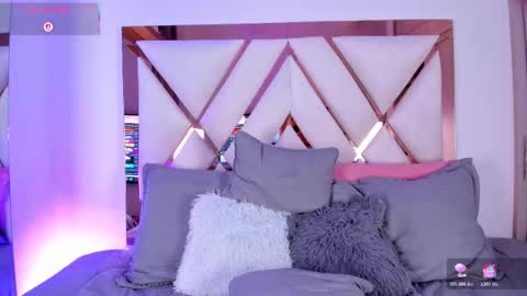 niky_vega1 online show from 03-20-26, 11:31