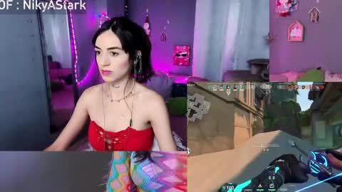 Snapshot of nikyastark chatting on 05-24-26, 04:17 Niky A Stark online show from 05-24-26, 04:17