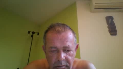 Snapshot of nikyo419 chatting on 09-10-25, 04:12 nikyo419 online show from 09-10-25, 04:12