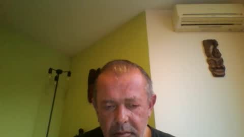 Snapshot of nikyo419 chatting on 09-27-25, 04:39 nikyo419 online show from 09-27-25, 04:39