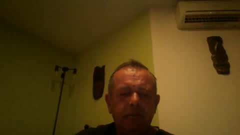 Snapshot of nikyo419 chatting on 10-21-25, 04:13 nikyo419 online show from 10-21-25, 04:13