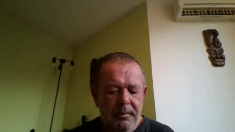 Snapshot of nikyo419 chatting on 11-01-25, 05:20 nikyo419 online show from 11-01-25, 05:20