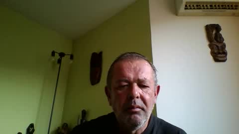 Snapshot of nikyo419 chatting on 11-02-25, 06:05 nikyo419 online show from 11-02-25, 06:05