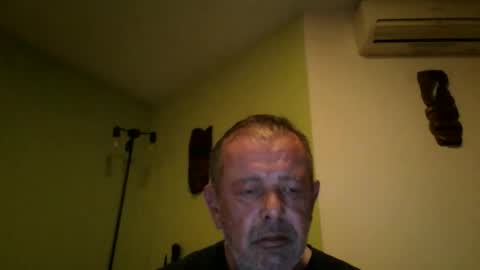 Snapshot of nikyo419 chatting on 11-16-25, 04:40 nikyo419 online show from 11-16-25, 04:40