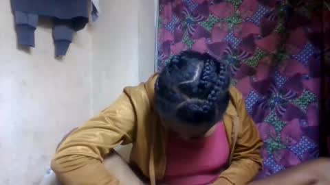 Snapshot of nilahmarie chatting on 06-11-26, 06:39 nilah online show from 06-11-26, 06:39