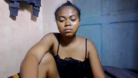 Snapshot of nilahmarie chatting on 06-29-26, 05:14 nilah online show from 06-29-26, 05:14