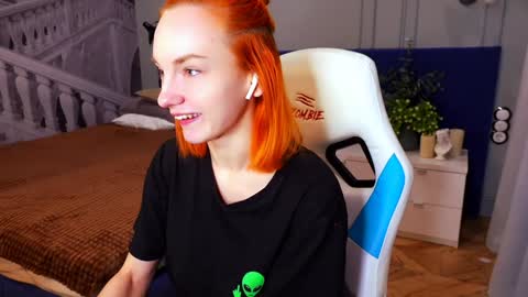 Snapshot of nillie_kelly chatting on 02-01-25, 09:29 Nillie online show from 02-01-25, 09:29