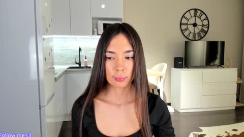 Bella online show from 01-26-25, 11:39